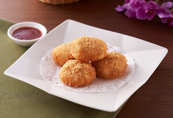 Deep fried shrimp petites coated with bread crumbs
