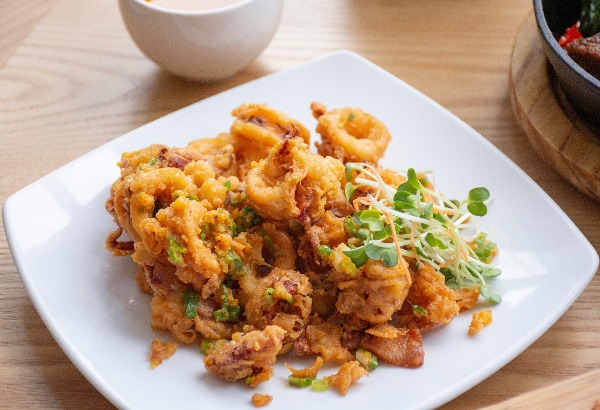 Stir-fried Squid with Salty Egg Yolks